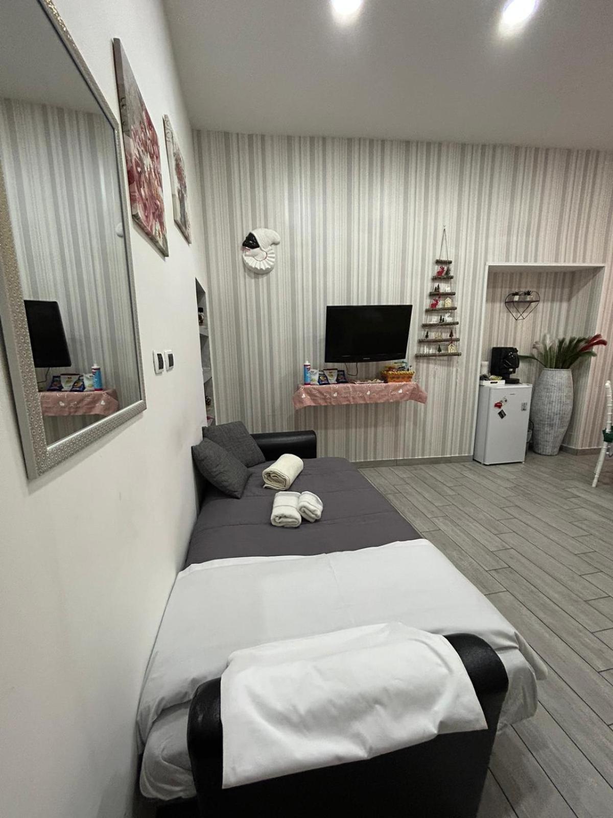 Cuore Di Napoli Hotel Ngoại thất bức ảnh